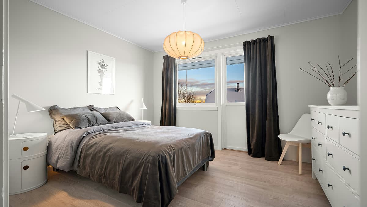 Virtual Staging